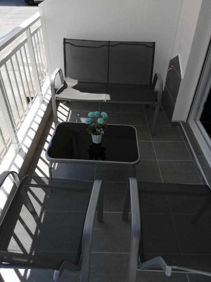 Totani Lux Apartment Peraia  Luaran gambar