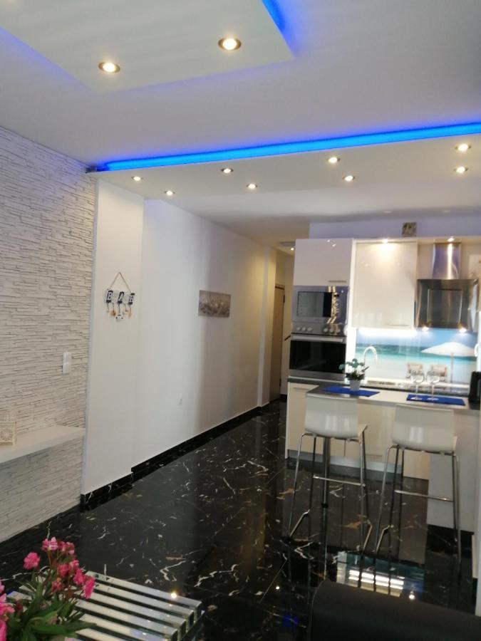 Totani Lux Apartment Peraia  Luaran gambar