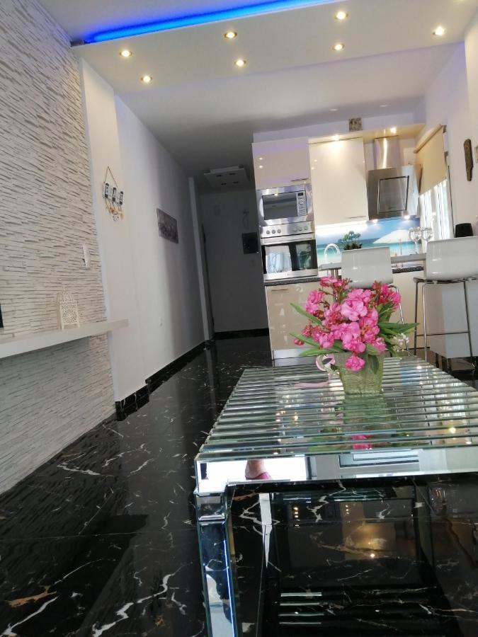 Totani Lux Apartment Peraia  Luaran gambar