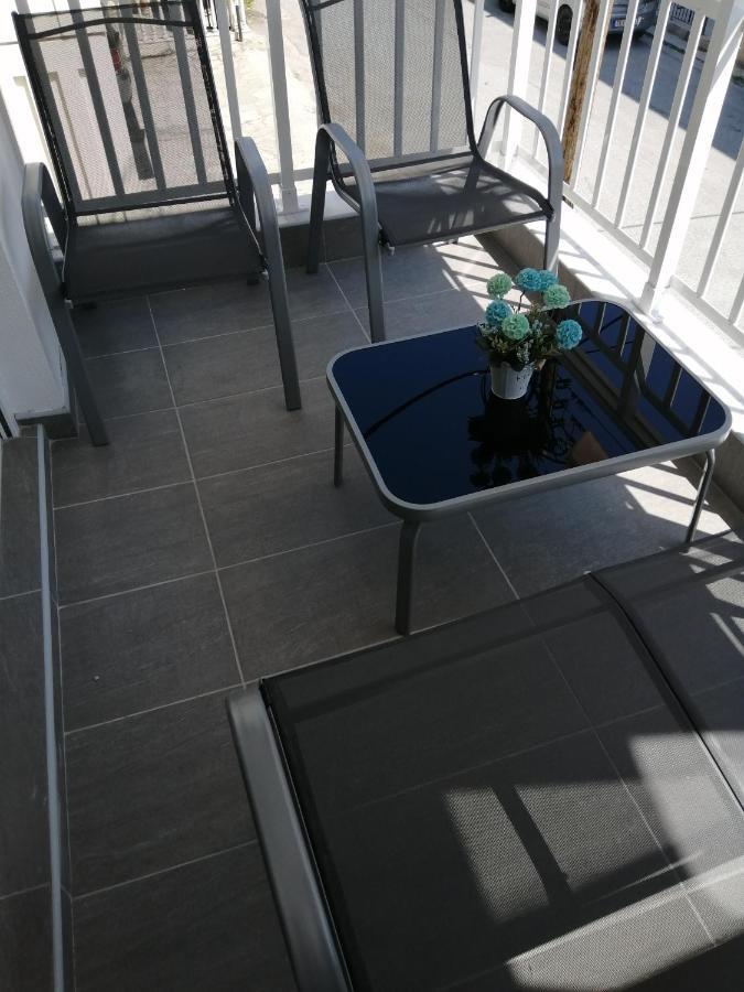 Totani Lux Apartment Peraia  Luaran gambar